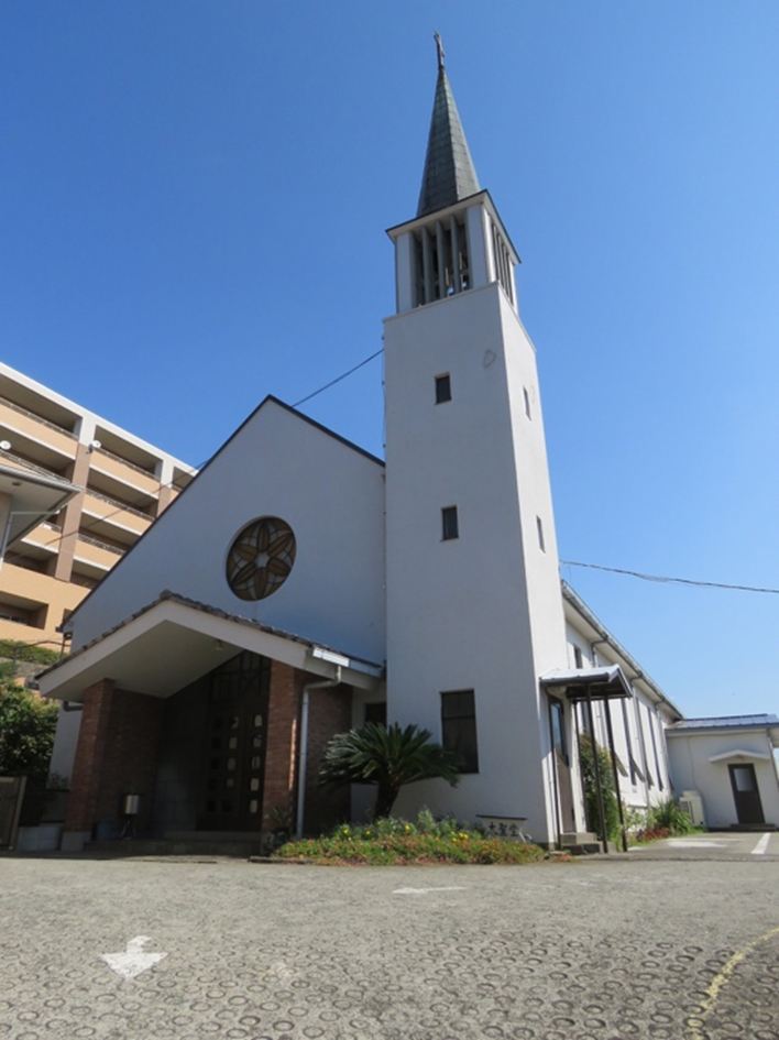 横浜聖アンデレ教会　聖堂外観