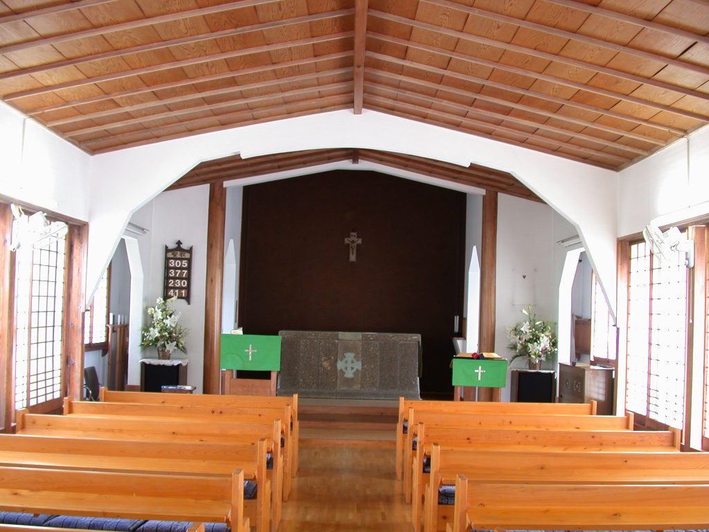 浜松聖アンデレ教会　聖堂内部